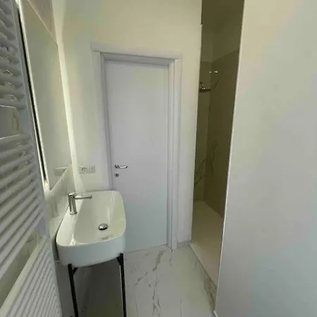 Grazioso Appartamento In Condominio Nel Verde Buccinasco Exterior photo