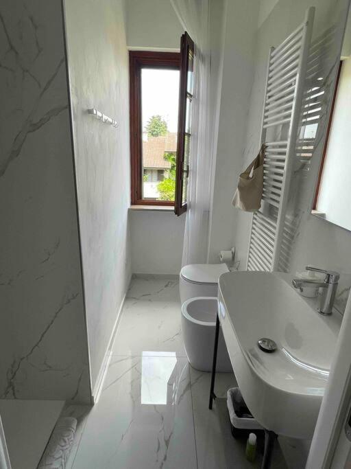 Apartment Grazioso In Nel Buccinasco